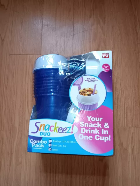 https://www.picclickimg.com/avYAAOSw2tBk-OfK/Snackeez-Duo-All-in-One-Snack-Drink-Cup-Blue-30.webp