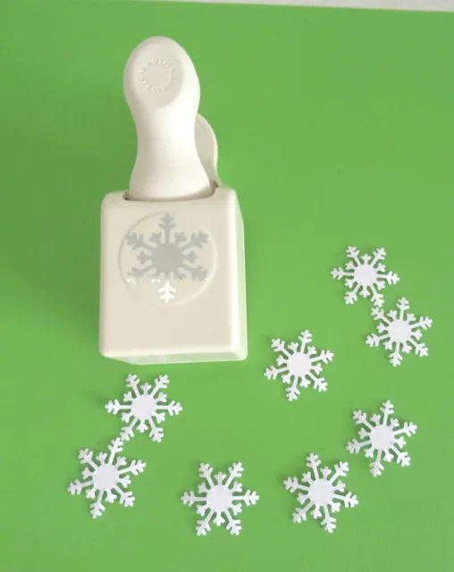 Martha Stewart Snowflake Punch 28Mm Flake For Cards Scrapbooking