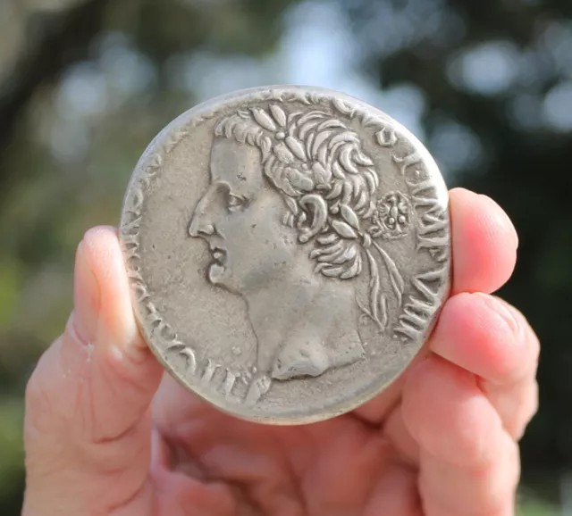 CRS. France, medaille, Rom, Emperor Tiberius 14-37 AD, Gospels, SILVER