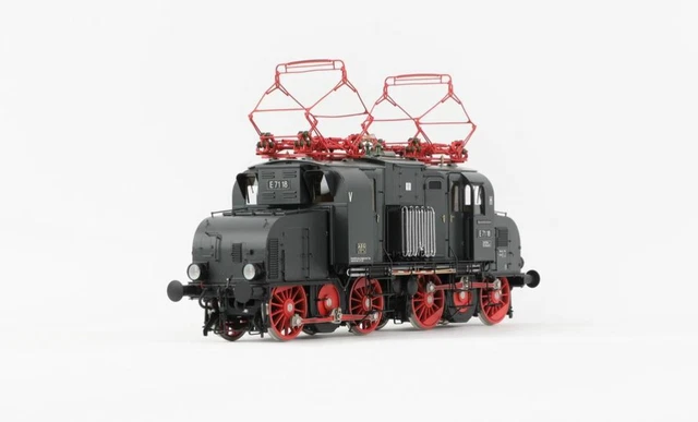 Locomotive Électrique Märklin Spur 1 - E44 Krokodil - Digitale Avec Son - Neuve