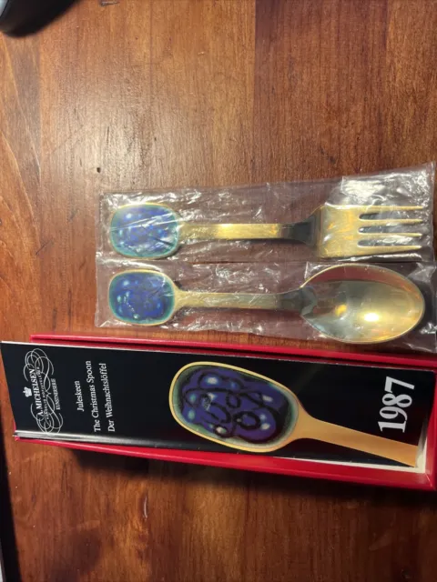 A. Michelson Christmas 1987 Spoon And Fork Set Gold Plated Sterling Silver