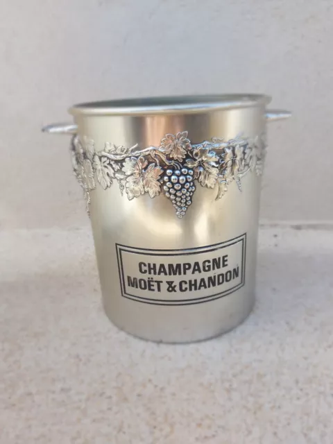 Seau A Champagne Moet Et Chandon En Metal