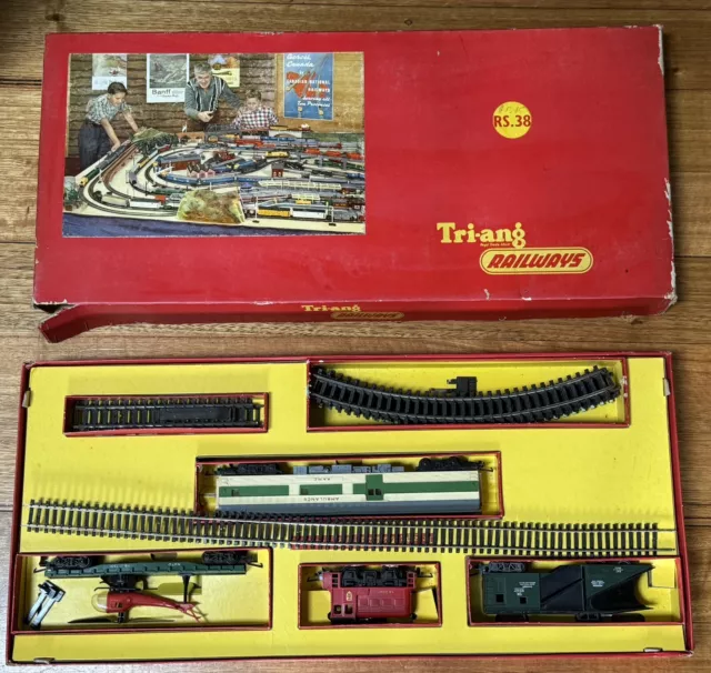 Vintage TRIANG RAILWAYS RS38 Canadian Snow Rescue Set In Original Box