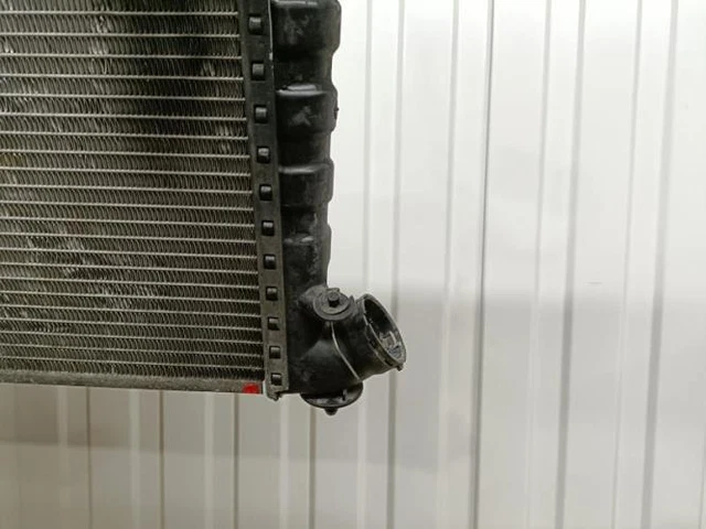 Radiateur Eau TOYOTA AURIS 2 PHASE 1 - 164000R030, Occasion Garantie 24 Mois