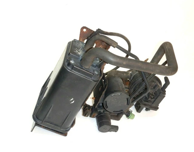 JEEP WRANGLER TJ 9802 Fuel Vapor Charcoal Canister Evap Pump 53030838