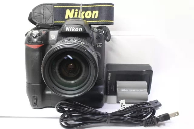 Cámara DSLR Nikon D80 Batería MB-D80 Lente AF Nikkor 28-105 mm F/3.5-4.5 D