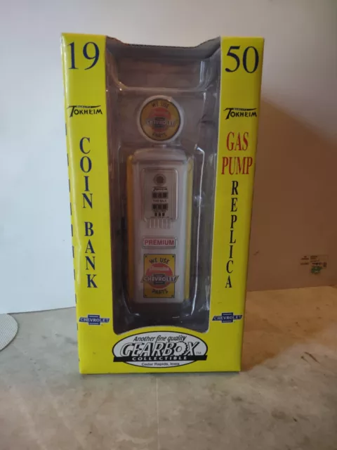 Vintage New Old Stock Collectible Gearbox Gas Pump And Coin Bank