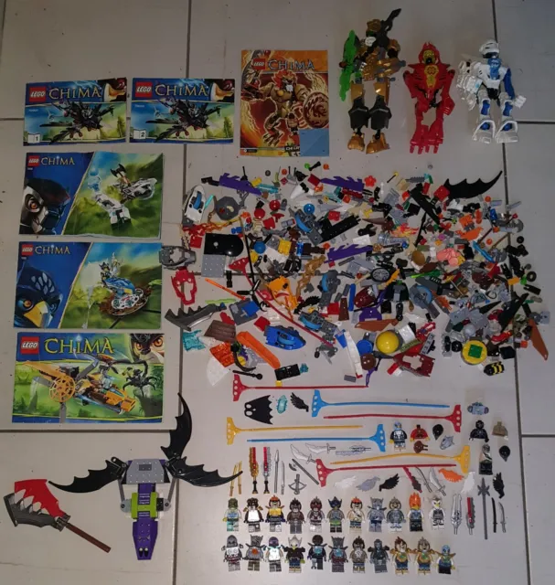 Lot de lego Chima Ninjago avec notices 22 minifigs personnages et pièces en vrac