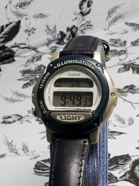 Casio Illuminator Women's Sport Watch LW-22H Chrono WR 50m  Black Leather Strap