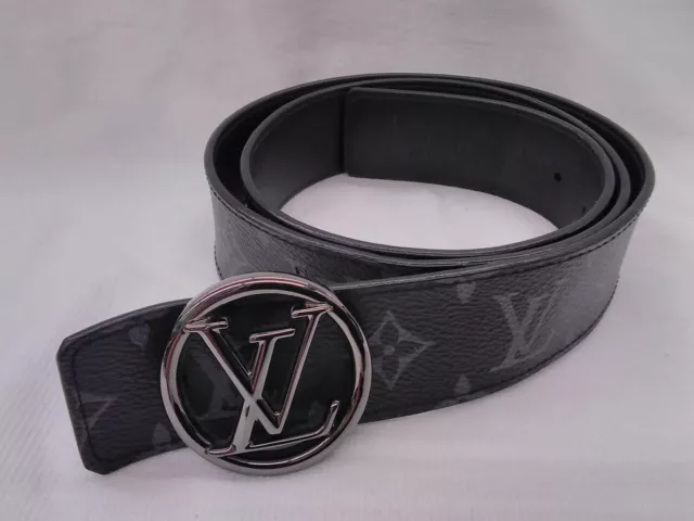Louis Vuitton LV Shape Belt Monogram 40MM Prism – CRUIZER