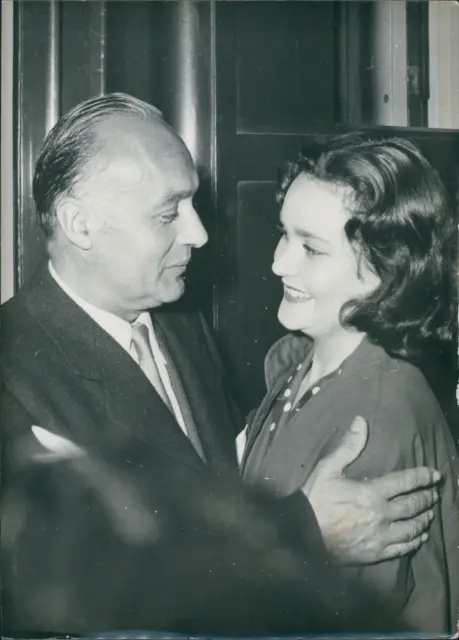 Acteurs Charles Boyer et Dominique Blanchar, 1954, Vintage silver print Vintage