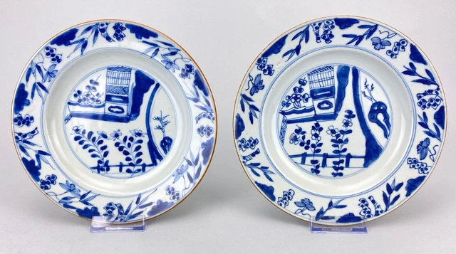 Pair of 18th Century Chinese Porcelain Plates Blue and White Qing