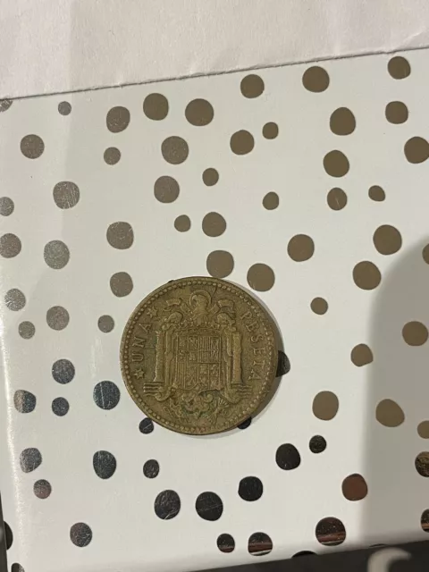 peseta de 1947 con cara de Franco estrella*53 moneda poco común