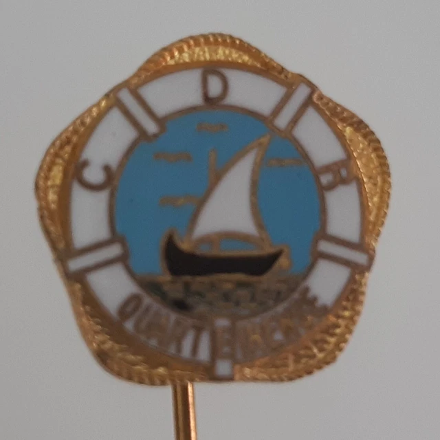 Pin's fédération Roumaine de boxe - Collection