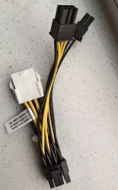 Supermicro 8-pin to Two 6+2 Pin 5cm Power GPU Cable ( CBL-PWEX-1040 )