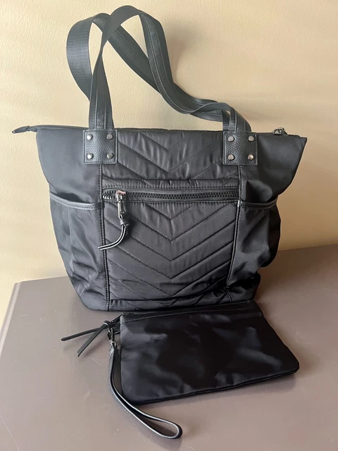 Cynthia Rowley Travel Carry-on Tote Bag Black luggage handle sleeve extra bag