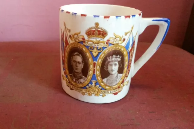 Parrot and Company Coronet ware comm  mug King George V1 & Queen Elizabeth