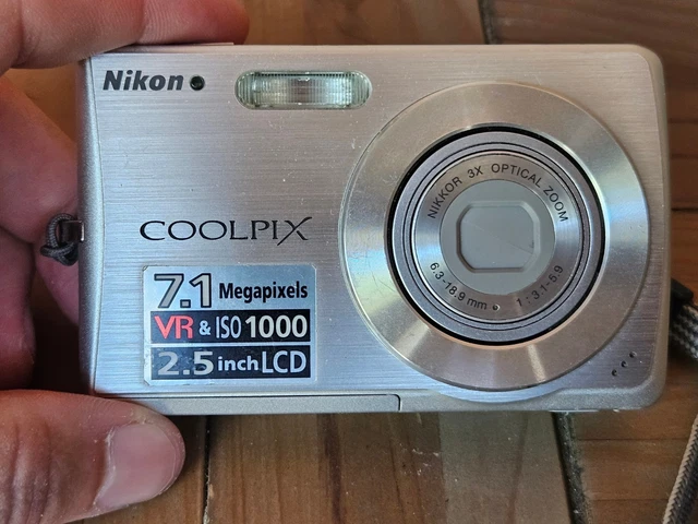 【動作確認済】NIKON COOLPIX S200 シルバー 動作確認済】NIKON COOLPIX S200 シルバー - メルカリ