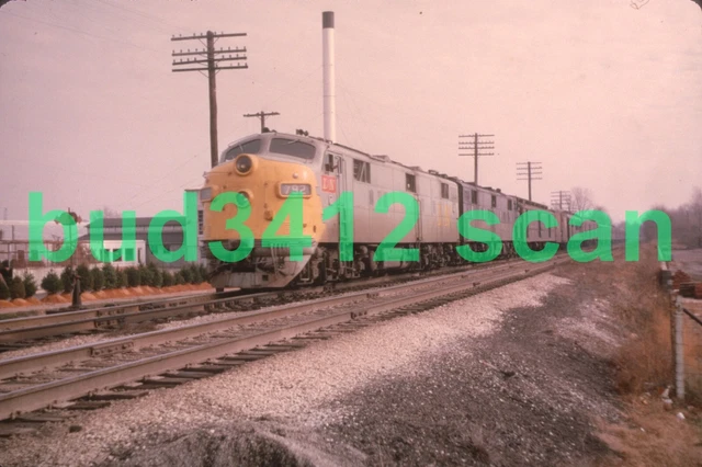 L&N Louisville & Nashville E7 #792 at ?? DUPLICATE Slide!
