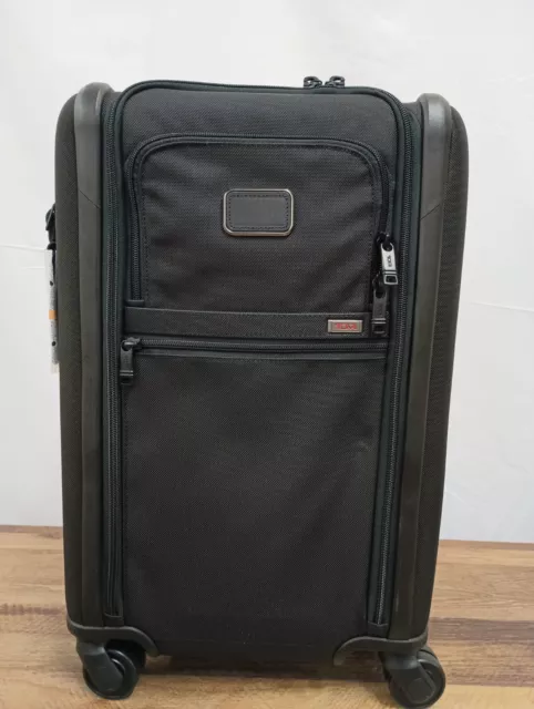 New TUMI Alpha 3 International Dual Access Carry-On 117160-1041 Retail $975