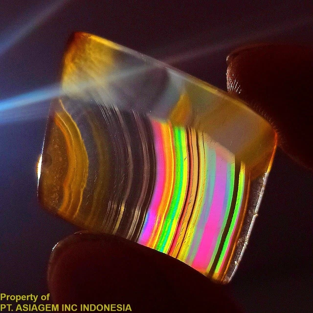 9ct 'A' Grade Rainbow IRIS AGATE ~Multi-Color Fire~ 1-of-a-kind ~100% Natural