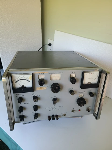 BOONTON FM-AM SIGNAL Generator Type 202H 54-216 MC, Powers Up, Untested ...