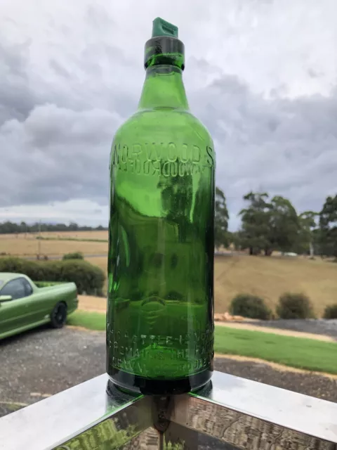 Great Cond OLD VINTAGE W. WOODROOFE GREEN GLASS CORDIAL BOTTLE INTERNAL THREAD