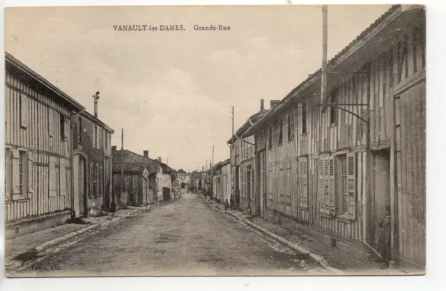 VANAULT LES DAMES - Marne - CPA 51  - la grande rue