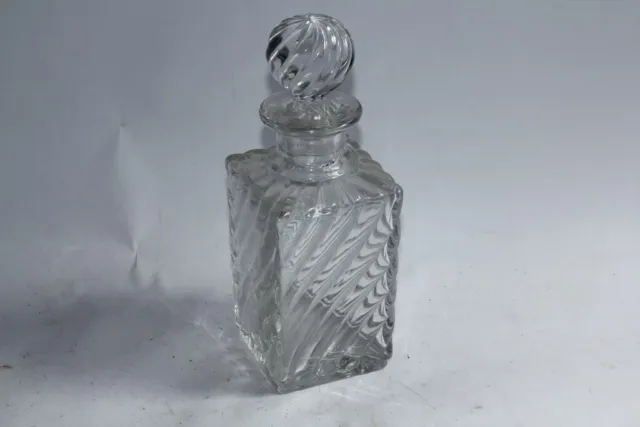 BACCARAT Flacon cristal Bambou torsadé (49365)
