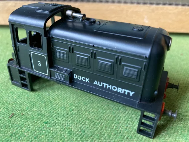 Triang Hornby Dock Authority Nr. 3 schwarz, NUR KÖRPER!! fast neuwertig OO Skala