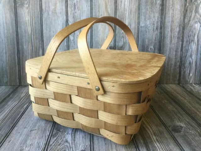 Vintage Basketville Putney Vermont Picnic Basket Hinged Lid With Fabric Lining