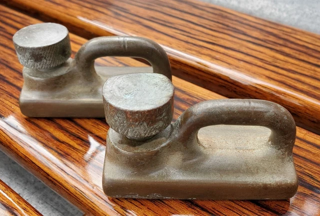 Pair Of Vintage Bronze Genoa/ Jib Cars Screw Lock 1" Track