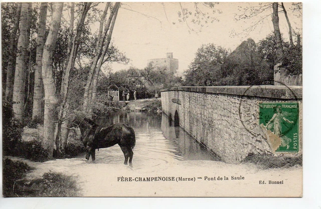 FERE CHAMPENOISE - Marne - CPA 51 - un cheval au pont de la saule
