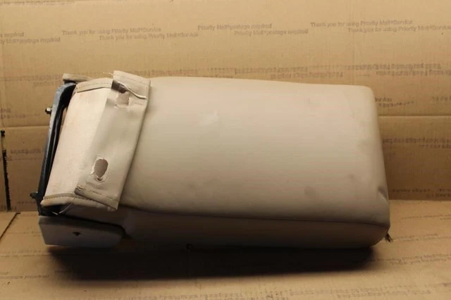 1995 1996 1997 Lexus Ls400 Rear Seat Console Arm Rest Cup Holder Tan Trim Lc01