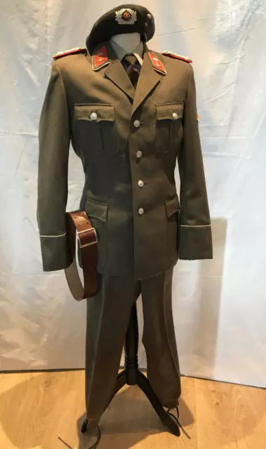 Uniform Fallschirmjäger Nva Major Jacke Keilhose Und Barett Hemd Und Binder