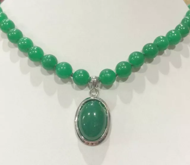 8mm Natural Green Aventurine Round Gemstone Beads Oval Pendant Necklace 18"