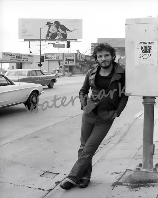 1975 The Boss Bruce Springsteen B & W 8 X 10 Photo Picture