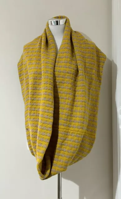 Mimco Lambswool Circle Infinity Scarf Yellow Grey Metallic Gold Glitter Like New