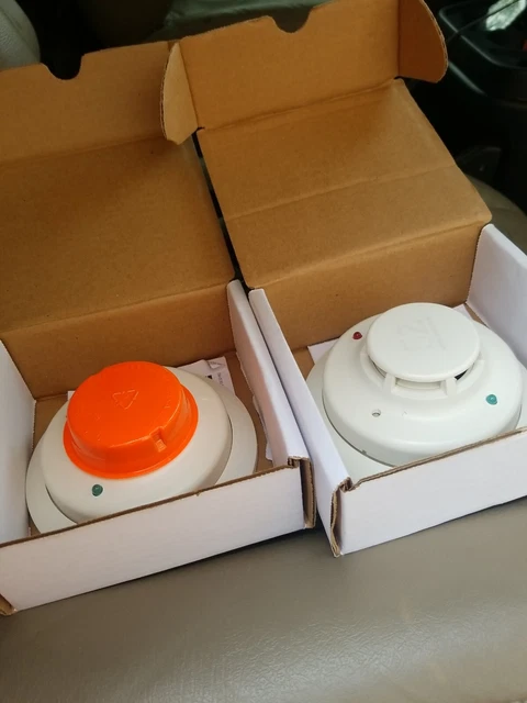 2 Honeywell 5193SD Addressable Photoelectric Smoke Detector