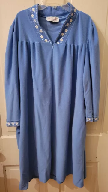 VINTAGE Vanity Fair Robe Blue Velour Zip Up Embroidered Floral Housecoat Size L