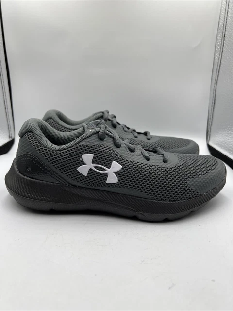Under Armour Surge 3 Junior Ragazzi Grigio Taglia UK 3 US 3,5 EUR 35,5