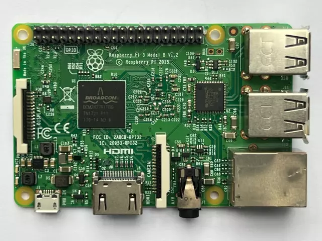 Raspberry Pi 3 B V1.2 2015 Inc 8GB Micro Sd card