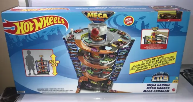 Hot Wheels City Mega Garage Playset with 1 Vehicle GTT95 NEW READ FIRST