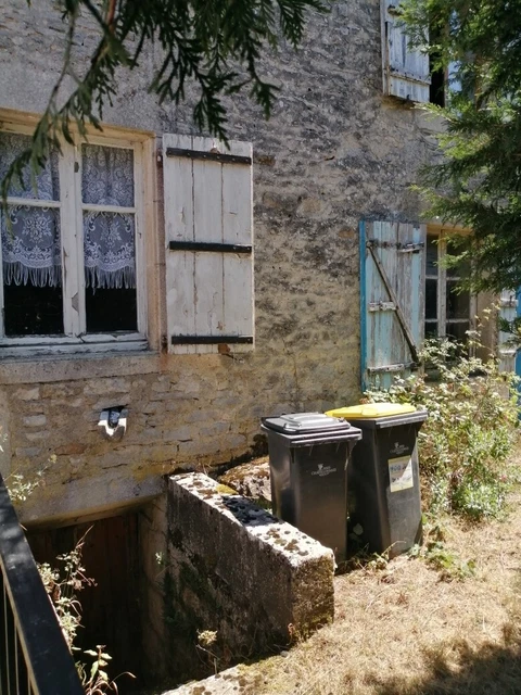 MAISON COTE D OR 21290, maison de pierre, village de Chambain 21290, 5 pièces 3