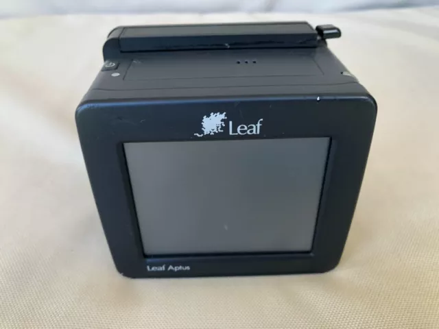 Leaf Aptus 22 Digital Back for Mamiya, Phase One 645 AF DF Camera