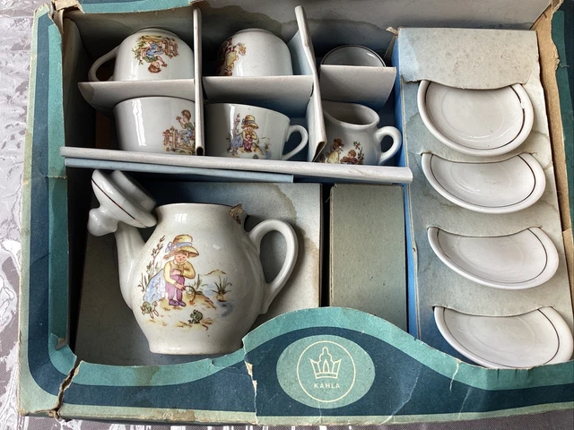 dînette ancienne porcelaine - dessin moderne 1970s - service