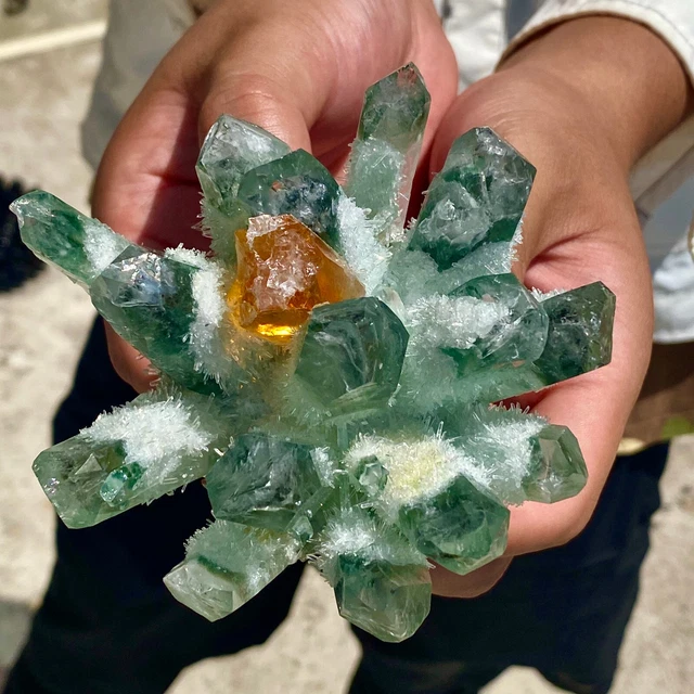 1.2LB New Find Green Phantom Quartz Crystal Cluster Mineral Specimen Healing 5