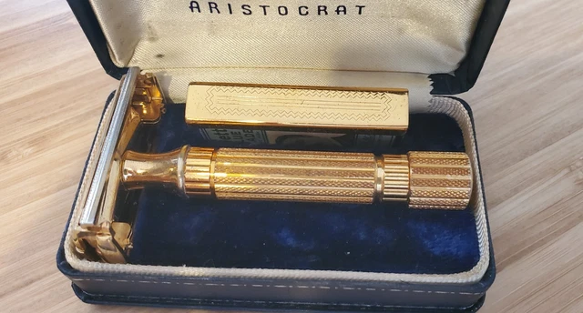 Vintage Gillette Aristocrat Gold Plated Safety Razor w/Blade Holder and Case