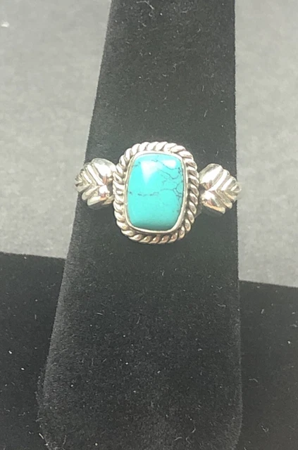 Turquoise and 925 Sterling Silver Artisan Crafted Ring Size 8