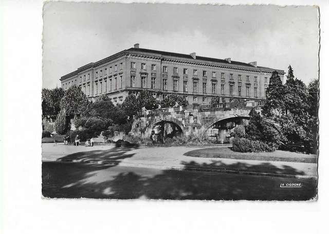 57  Metz  Esplanade Et Le Palais De Justice